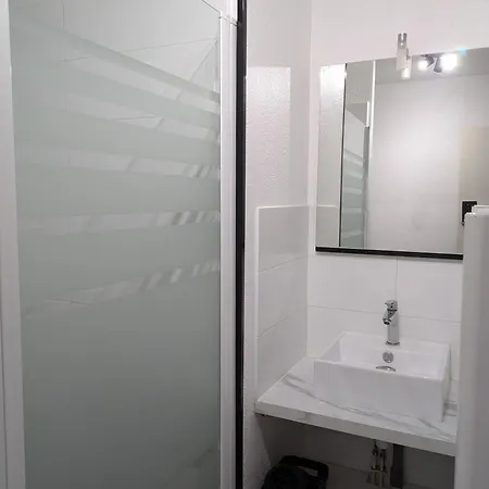 Апартаменты Cosy Proche Hyper Centre *